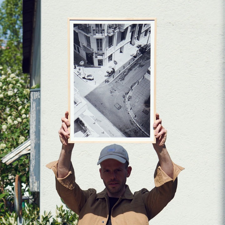 poster in wooden frame by photographer Claude Gasser for edition3000